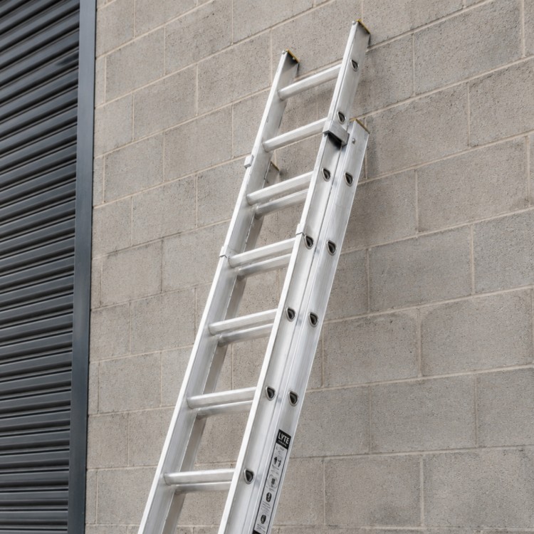 Aluminium Extension Ladders