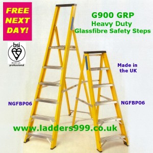 G900 Heavy Duty GRP Glassfibre Safety Steps